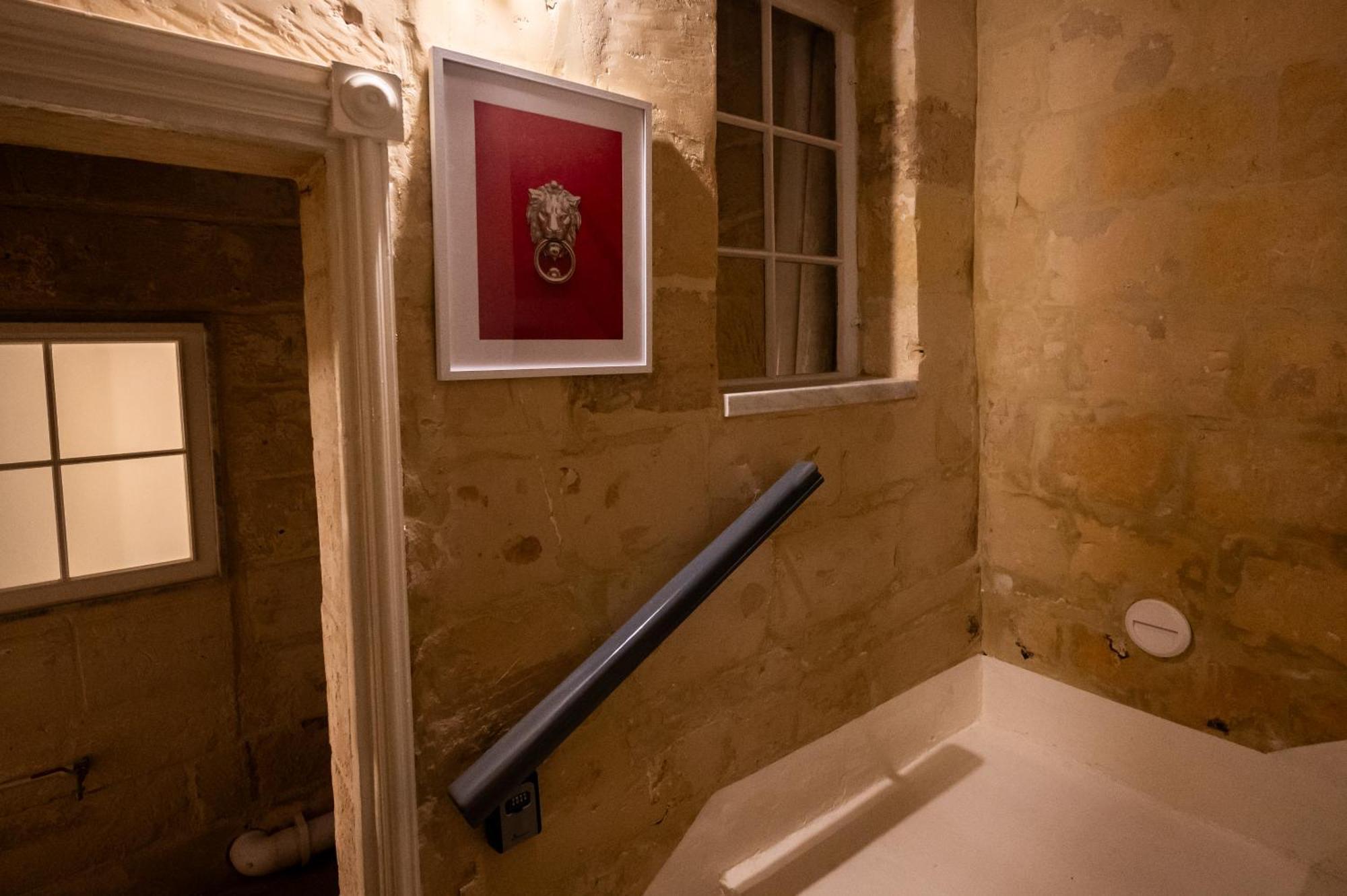 Arcanum Apartment 1 Very Close To Seafront Bus Station And Ferry To Valletta Senglea Esterno foto